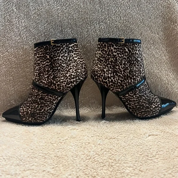 EMILIO PUCCI Ankle Booties - Picture 7 of 15